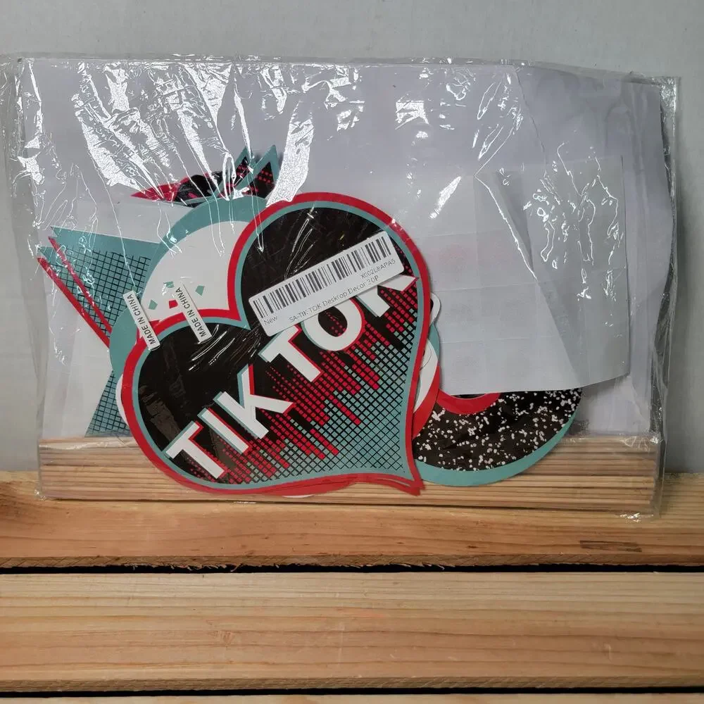 Tik-Tok Photo Op Set NEW